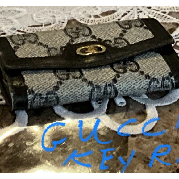 Gucci Keyholder - Picture 2 of 4